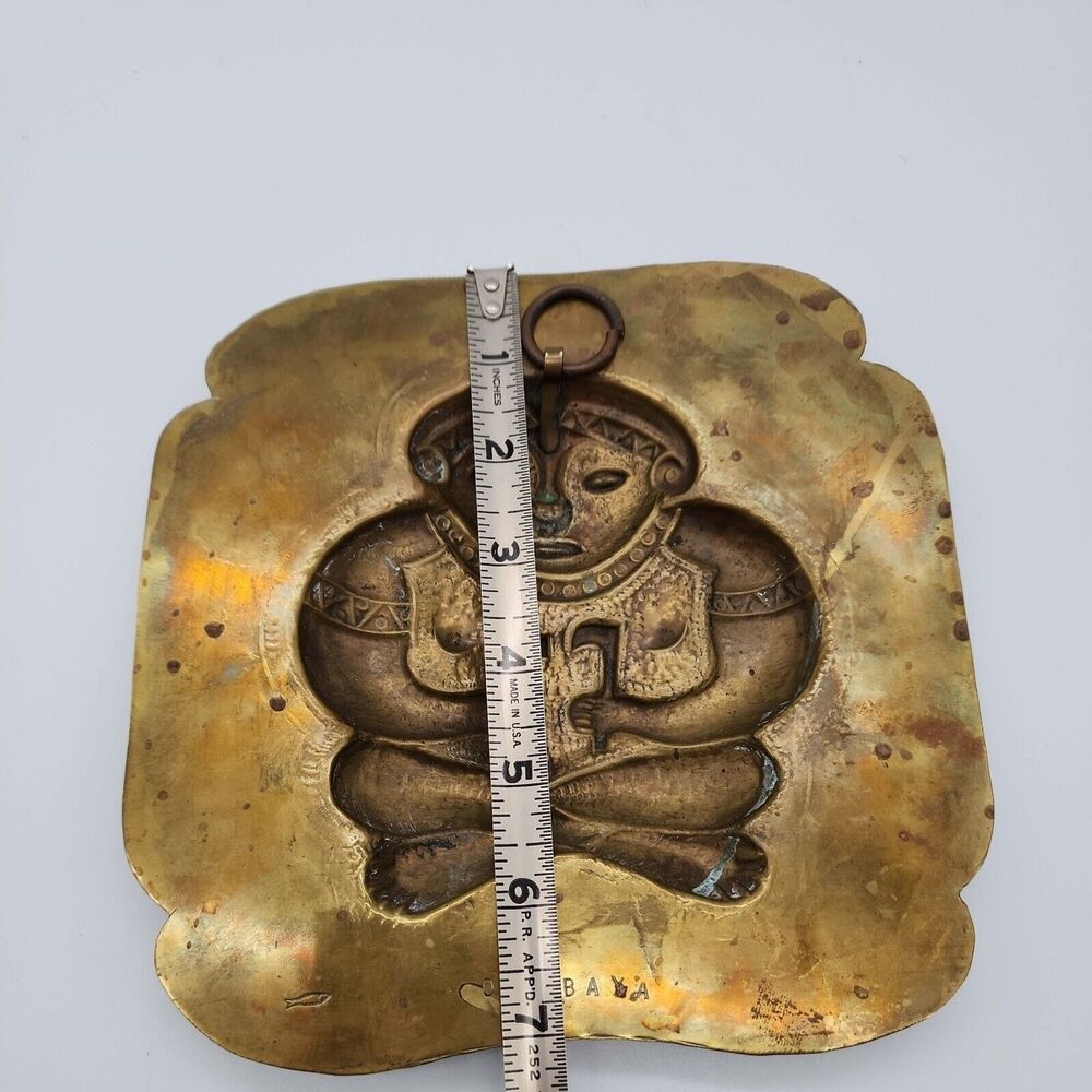 Quimbaya Brass Wall Hanging with Fish Mark & Qimbaya Stamped on the back - Picture 10 of 13